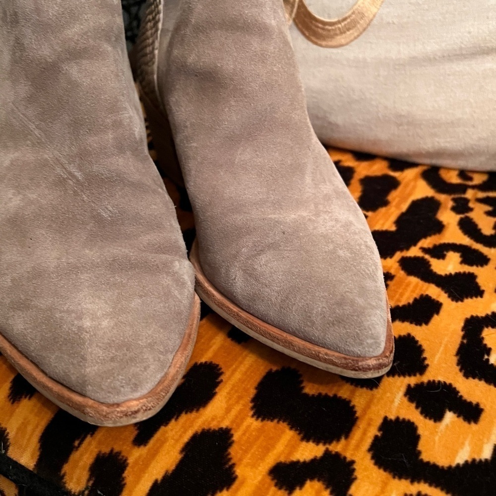 DOLCE VITA  Snake and Suede Booties - Picture 5 of 7